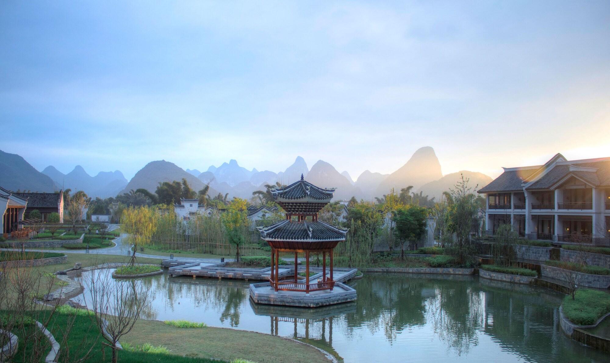 Hotel Banyan Tree Yangshuo Esterno foto