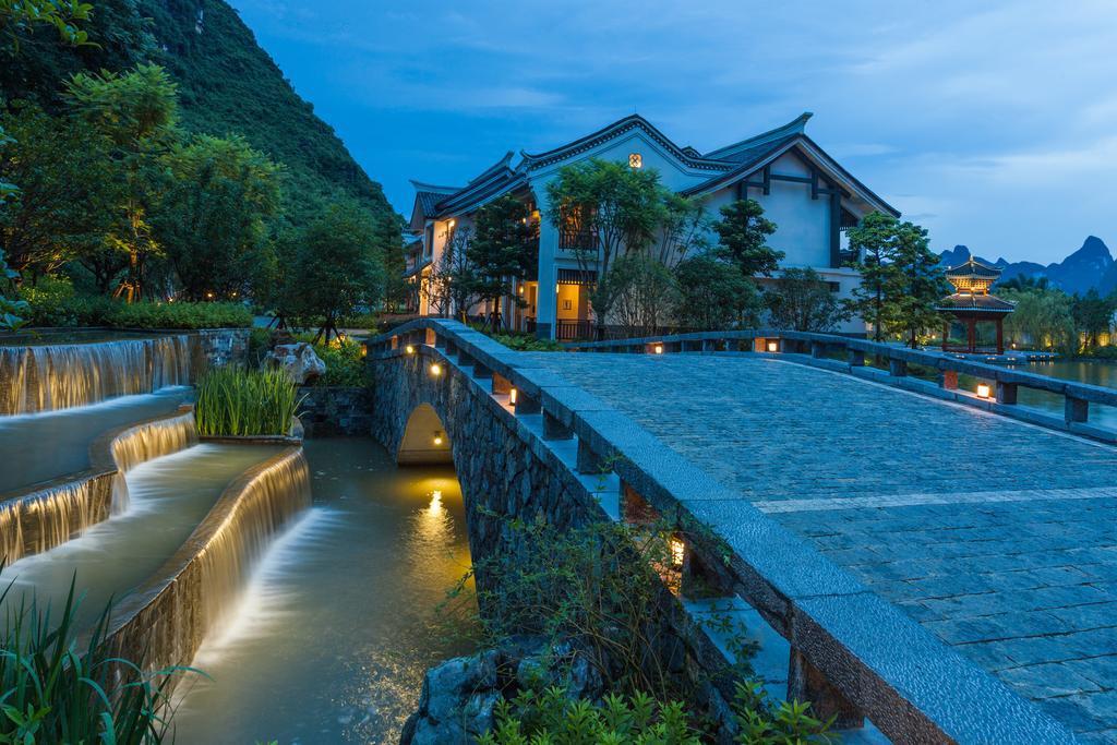 Hotel Banyan Tree Yangshuo Esterno foto