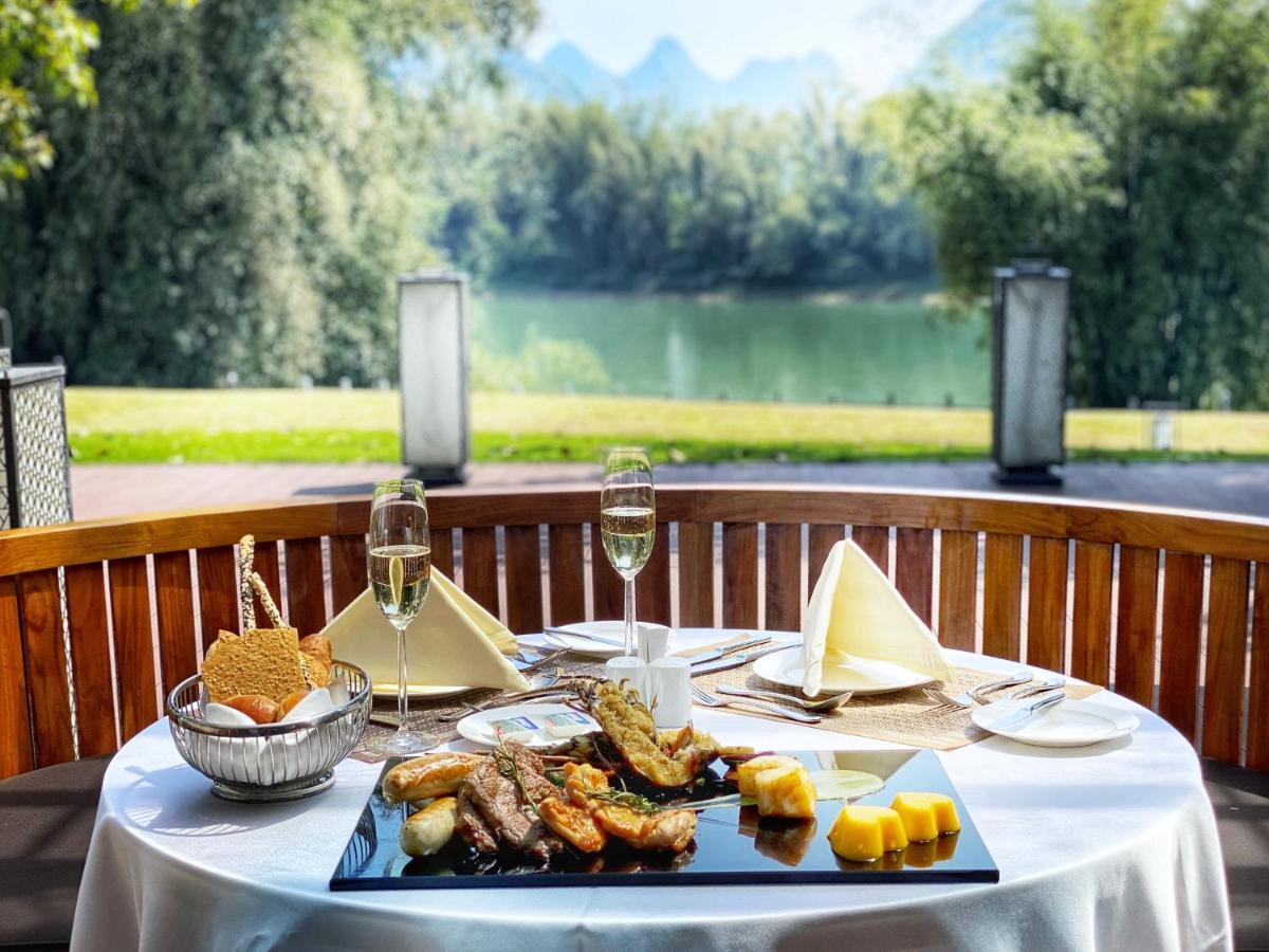 Hotel Banyan Tree Yangshuo Esterno foto